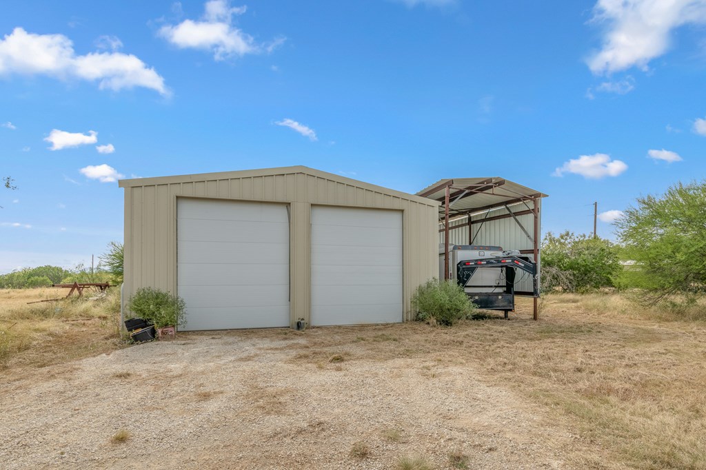 677 Kahn Drive Rio Frio, TX 78879 - Photo 15 of 32