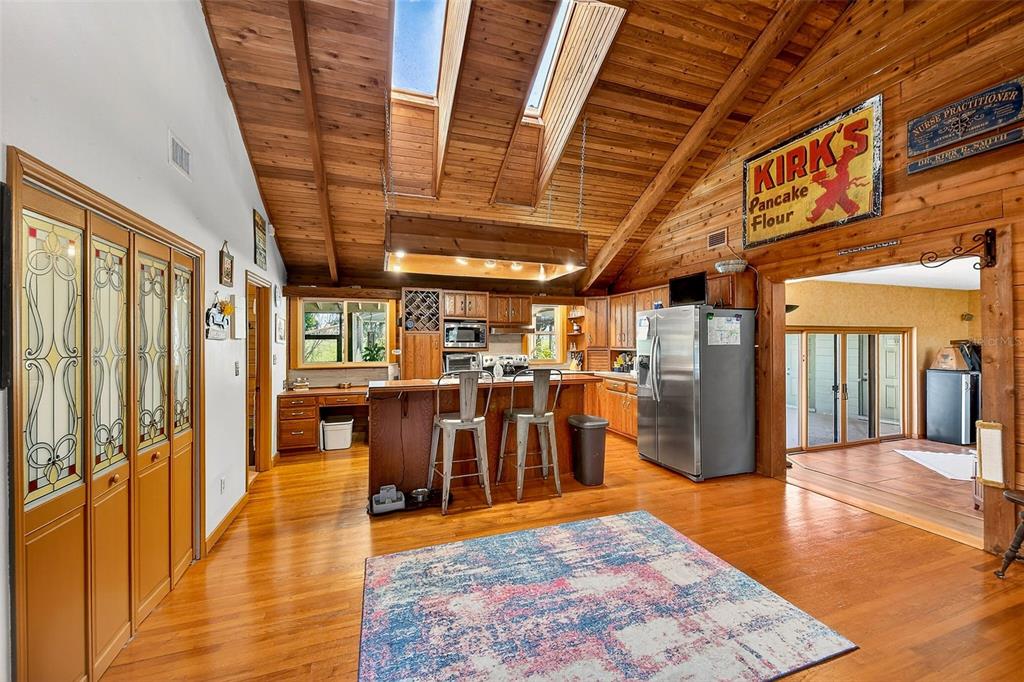 2635 North Dover Road Dover, FL 33527 - Photo 13 of 84