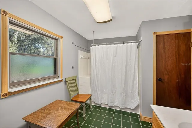 $699,900 | 2635 North Dover Road, Dover, FL 33527