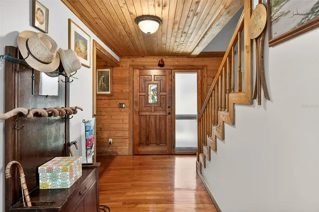 $699,900 | 2635 North Dover Road, Dover, FL 33527