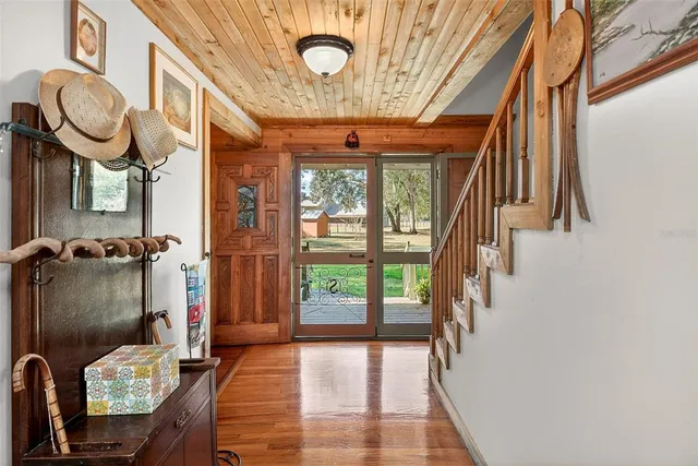 $699,900 | 2635 North Dover Road, Dover, FL 33527