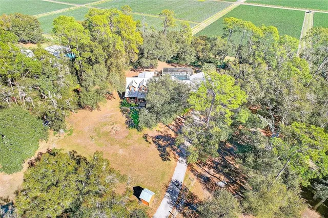 $699,900 | 2635 North Dover Road, Dover, FL 33527