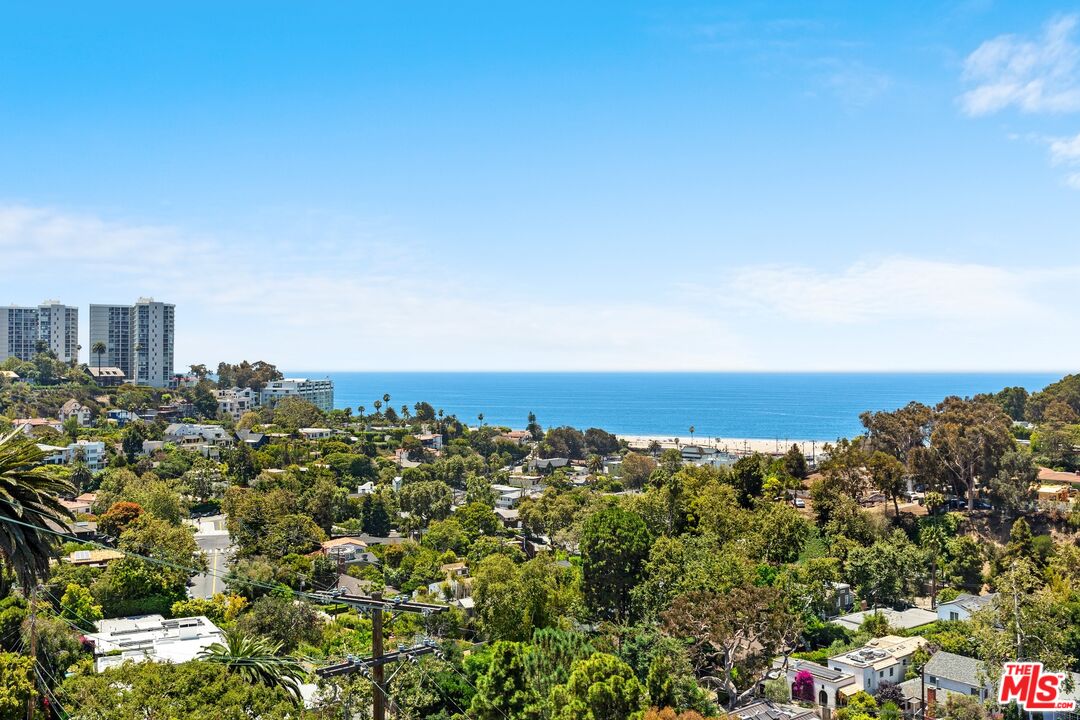 407 Upper Mesa Road Santa Monica, CA 90402 - Photo 25 of 54 a view of a building