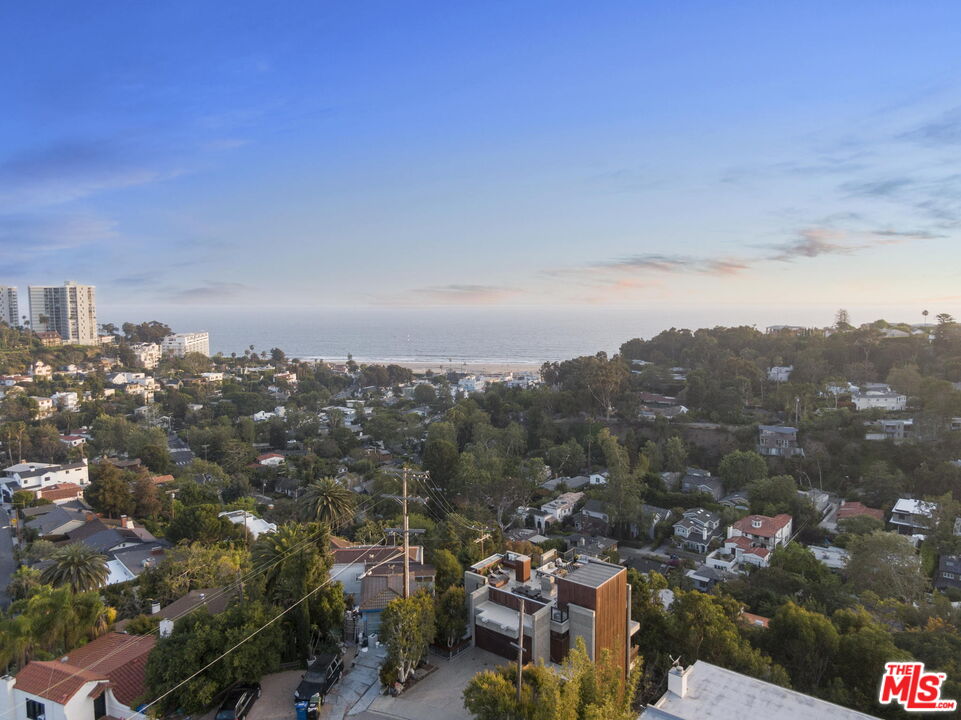 407 Upper Mesa Road Santa Monica, CA 90402 - Photo 51 of 54 a view of a city