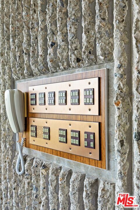 407 Upper Mesa Road Santa Monica, CA 90402 - Photo 52 of 54