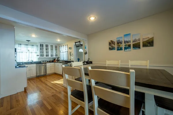 $764,900 | 94 Boxford Street, North Andover, MA 01845