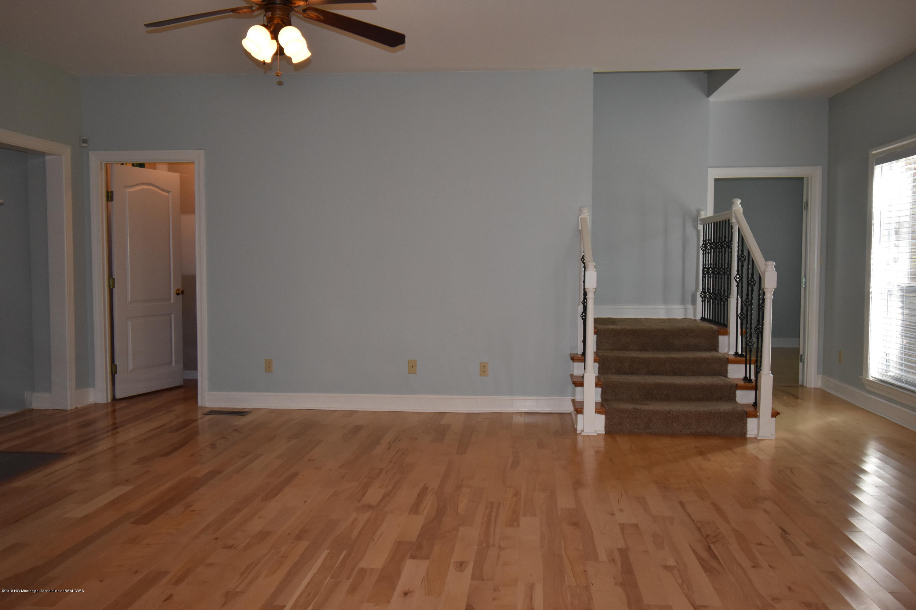 2750 Dean Road Nesbit, MS 38651 - Photo 13 of 28 Great Room