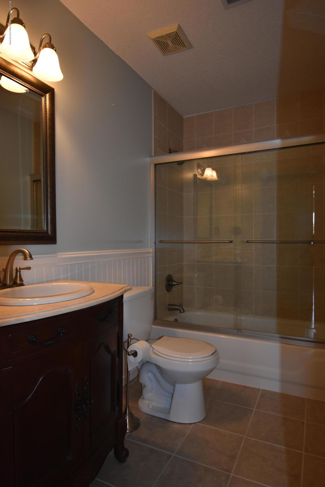 2750 Dean Road Nesbit, MS 38651 - Photo 23 of 28 Hall bath