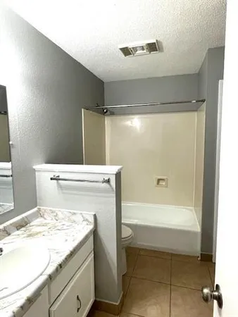 $1,400 | 2916 Maine Avenue, Unit A, Kenner, LA 70065