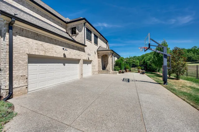 $2,850,000 | 9202 Bradbury Court, Brentwood, TN 37027