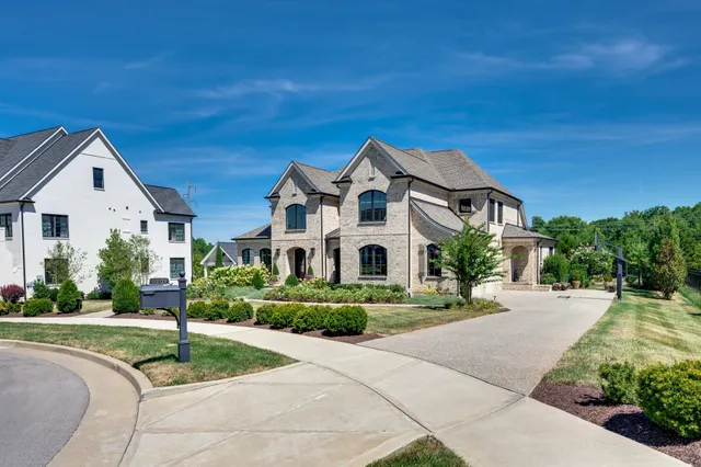 $2,850,000 | 9202 Bradbury Court, Brentwood, TN 37027