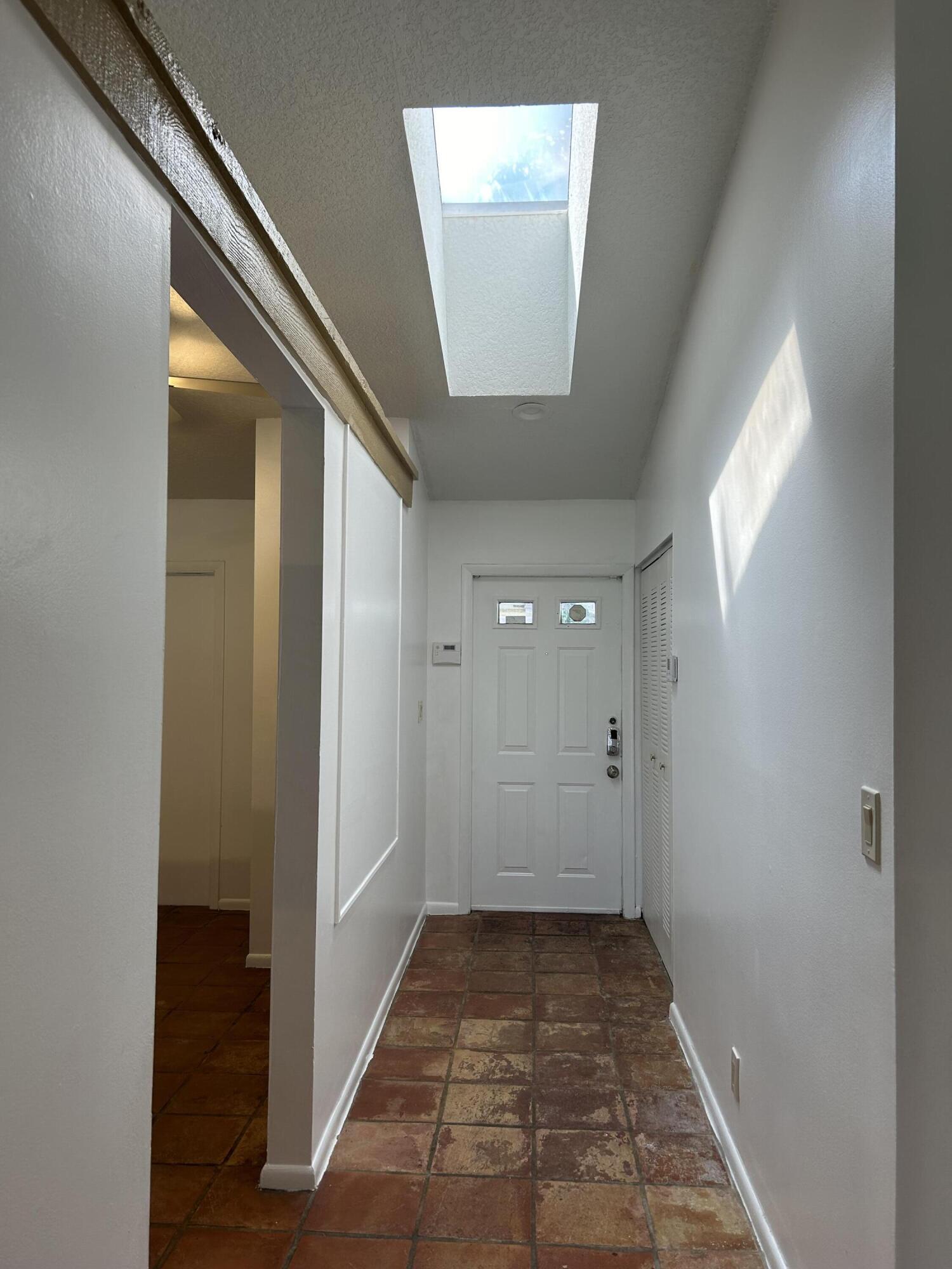 22682 Vistawood Way Boca Raton, FL 33428 - Photo 4 of 16 22682 hall