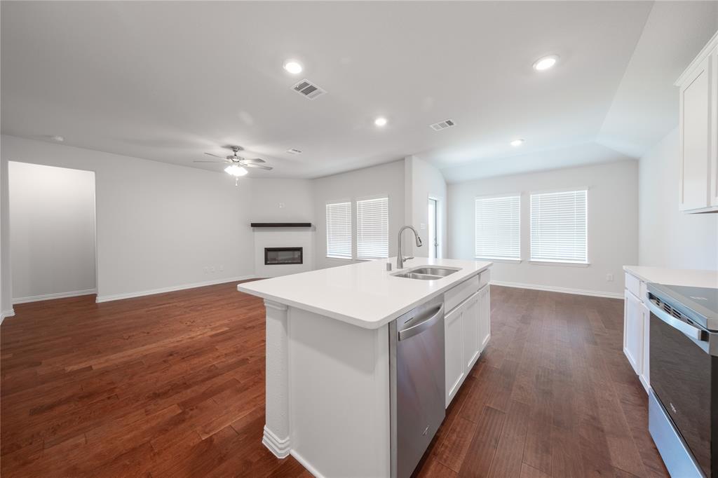 3337 Longfellow Avenue Anna, TX 75409 - Photo 6 of 33 Kitchen