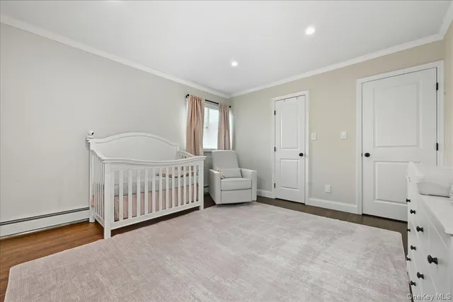 $849,999 | 16 Country Ln Drive, Kings Park, NY 11754