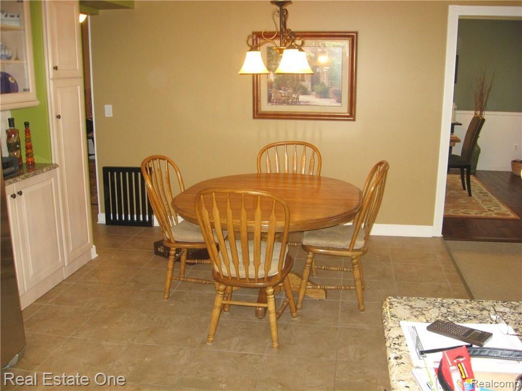 6985 Longwood Road Canton, MI 48187 - Photo 15 of 30 IMG_1562.JPG
