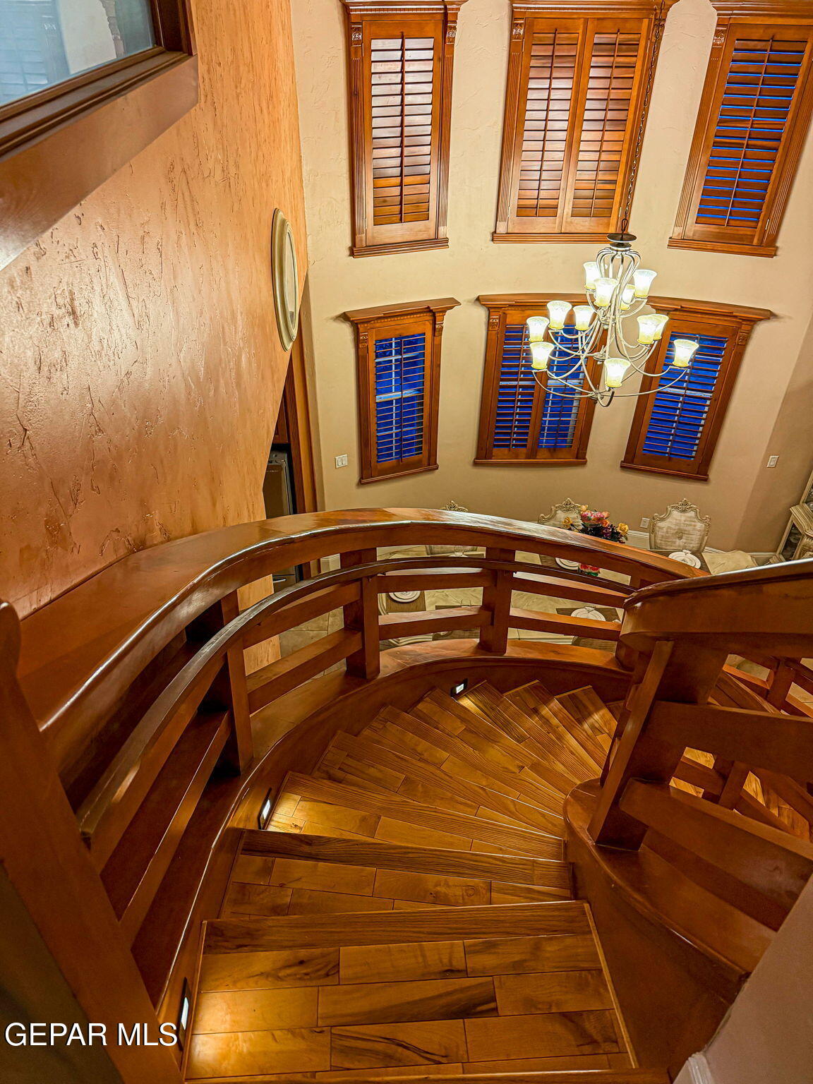 3104 Rustic Valley El Paso, TX 79938 - Photo 12 of 71 Floating wood staircase
