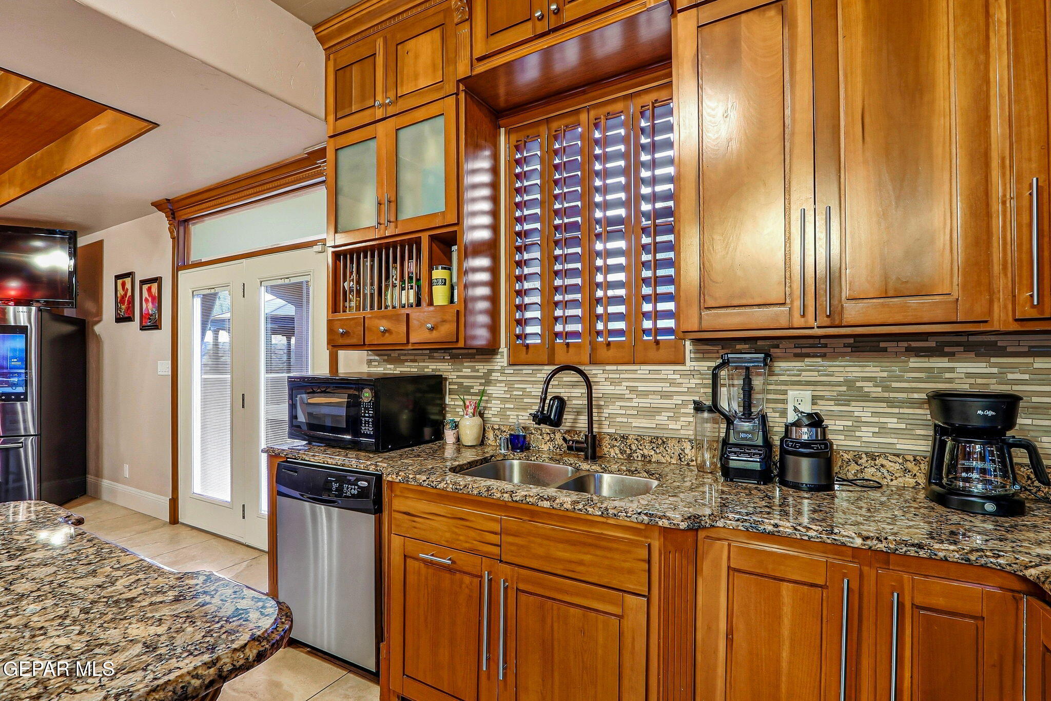 3104 Rustic Valley El Paso, TX 79938 - Photo 22 of 71 Kitchen