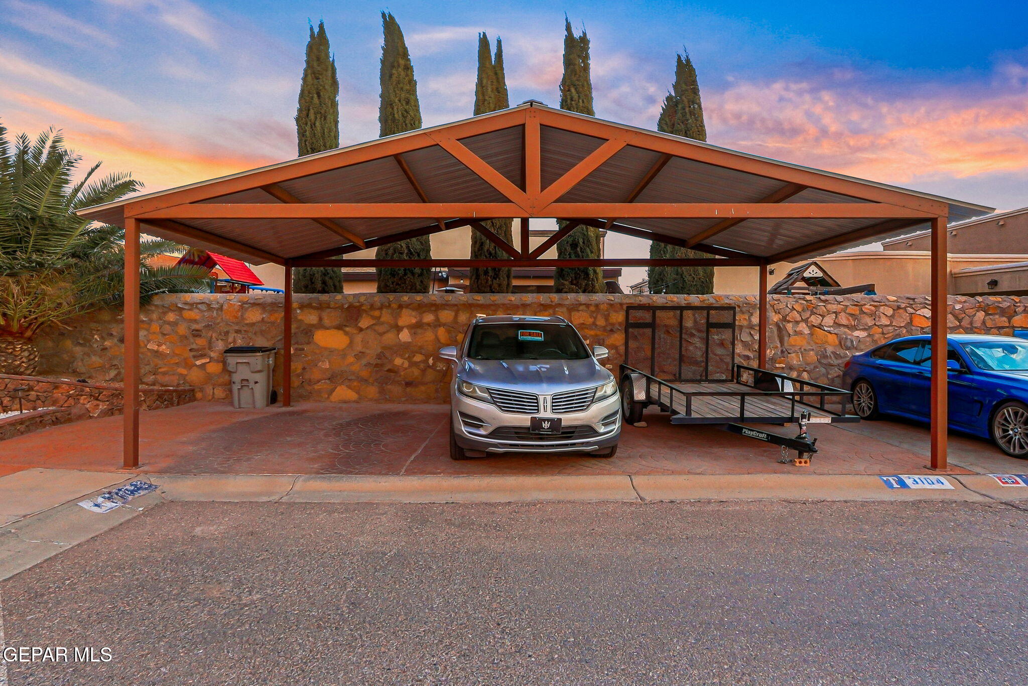 3104 Rustic Valley El Paso, TX 79938 - Photo 4 of 71 3 cars extra parking