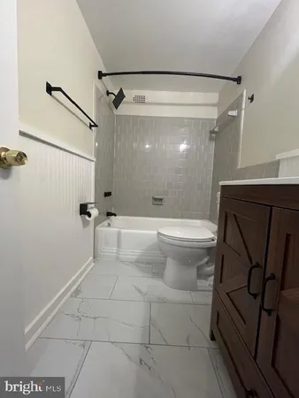 $2,290 | 4410 Oglethorpe Street, Unit 717, Hyattsville, MD 20781