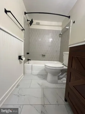 $2,290 | 4410 Oglethorpe Street, Unit 717, Hyattsville, MD 20781