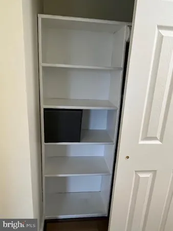 $2,290 | 4410 Oglethorpe Street, Unit 717, Hyattsville, MD 20781