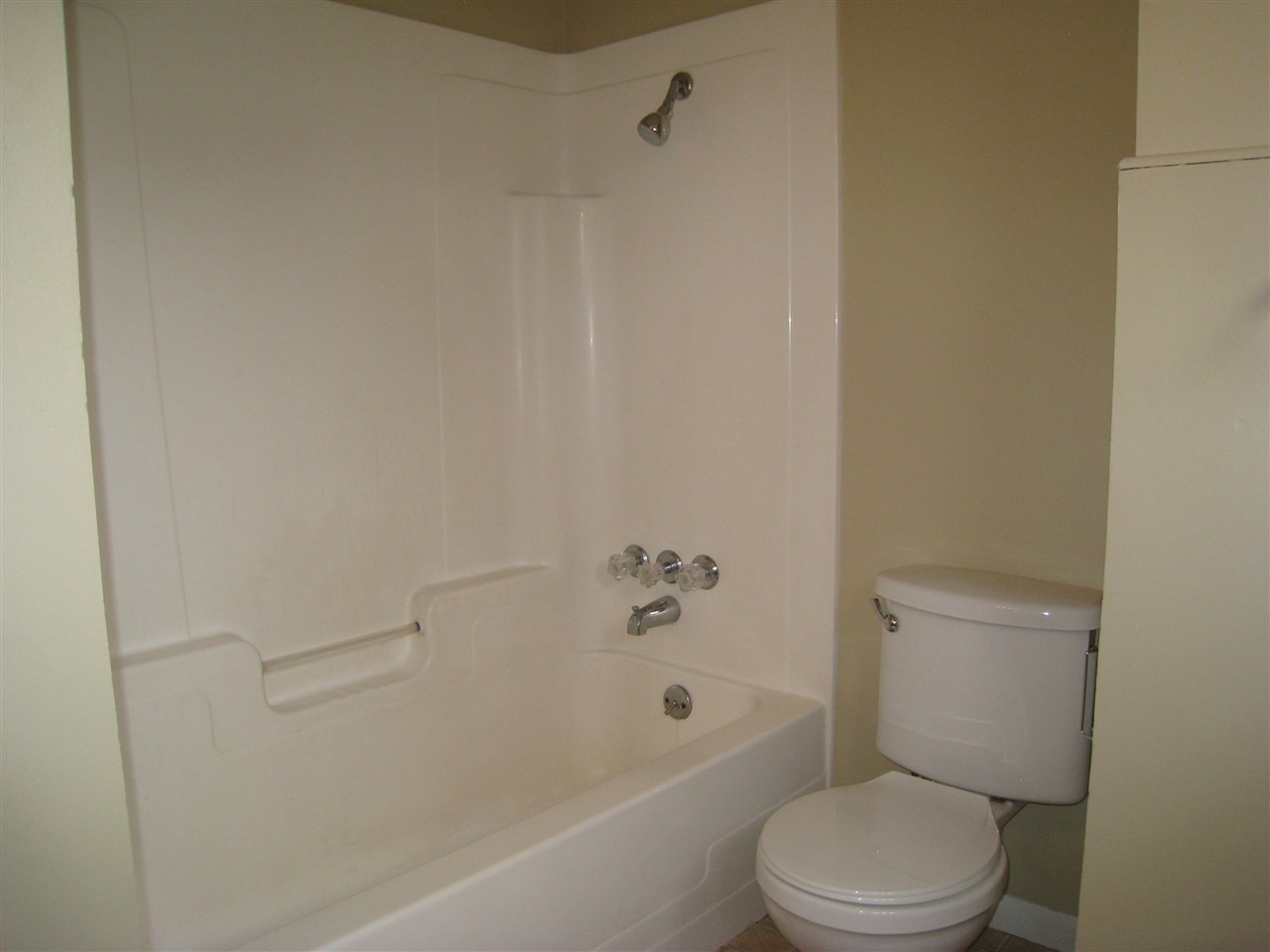 2338 Engle Road Fort Wayne, IN 46809 - Photo 9 of 12