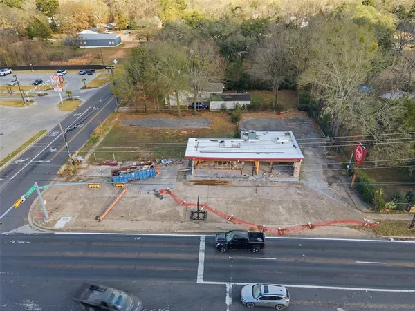 a view of barbeque area and outdoor space