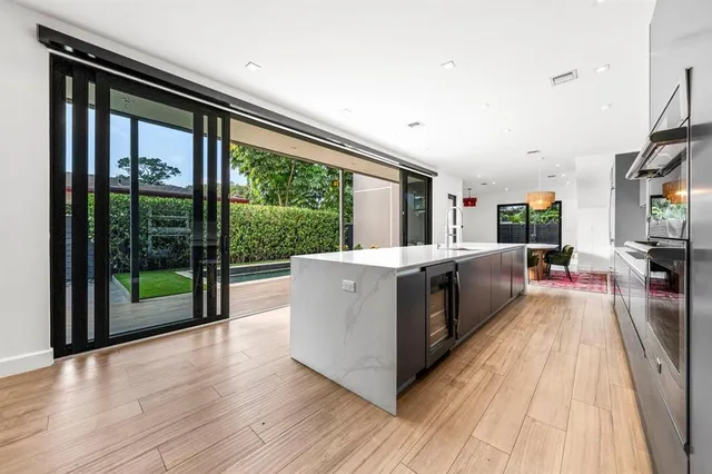 $1,599,000 | 619 Southwest 10th Street, Fort Lauderdale, FL 33315