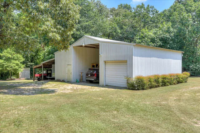 $720,000 | 785 South Dixie Road, Wagener, SC 29164