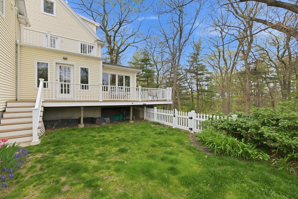 9 Woodcliffe Road Lexington, MA 02421 - Photo 31 of 39