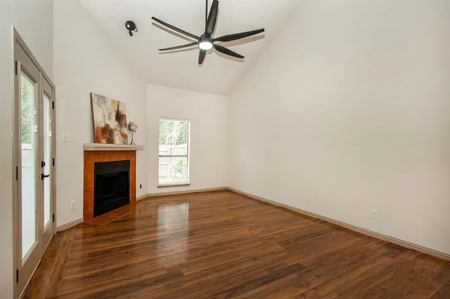 $2,200 | 1609 Brentwood Drive, Irving, TX 75061