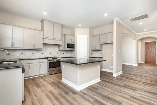 $485,000 | 3933 Clearwater Lane, Nevada, TX 75173