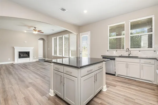 $485,000 | 3933 Clearwater Lane, Nevada, TX 75173