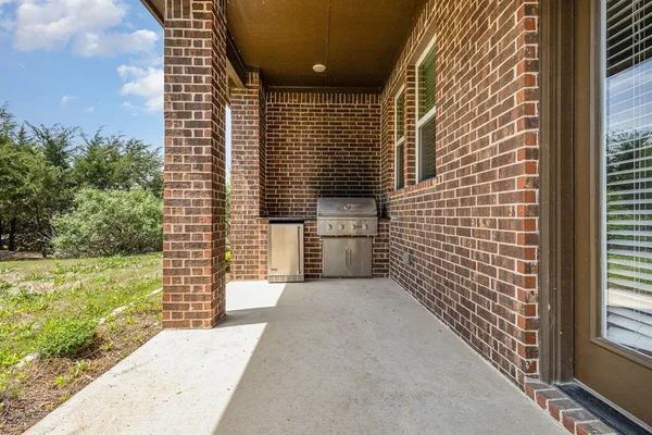 $485,000 | 3933 Clearwater Lane, Nevada, TX 75173