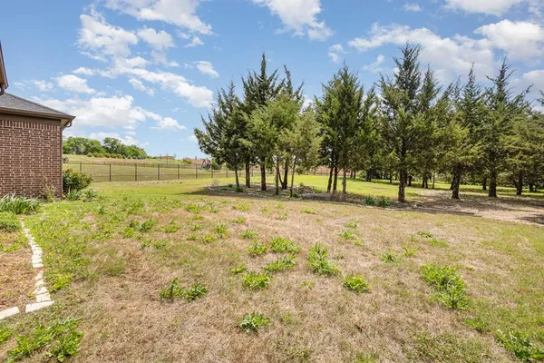 $485,000 | 3933 Clearwater Lane, Nevada, TX 75173