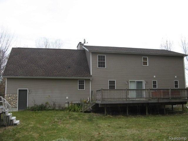 3929 Lippincott Road Lapeer, MI 48446 - Photo 9 of 10 2 Rear