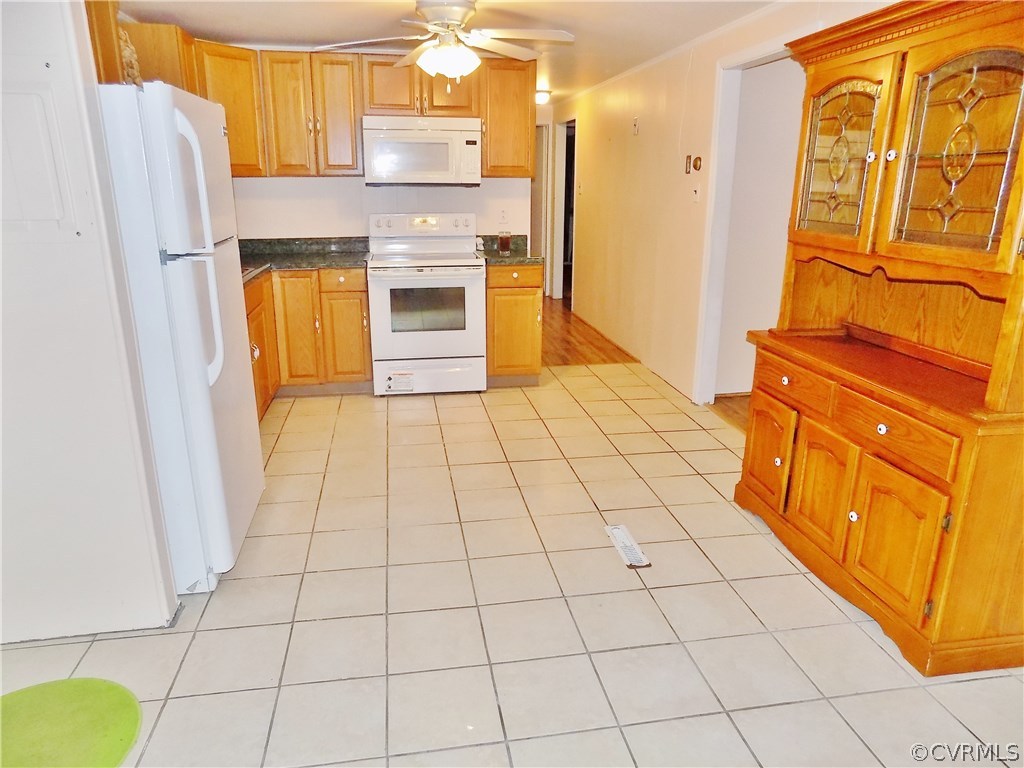 16402 Courthouse Road Dinwiddie, VA 23841 - Photo 7 of 22