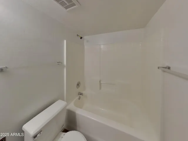 $2,099 | 8566 West Denton Lane, Glendale, AZ 85305