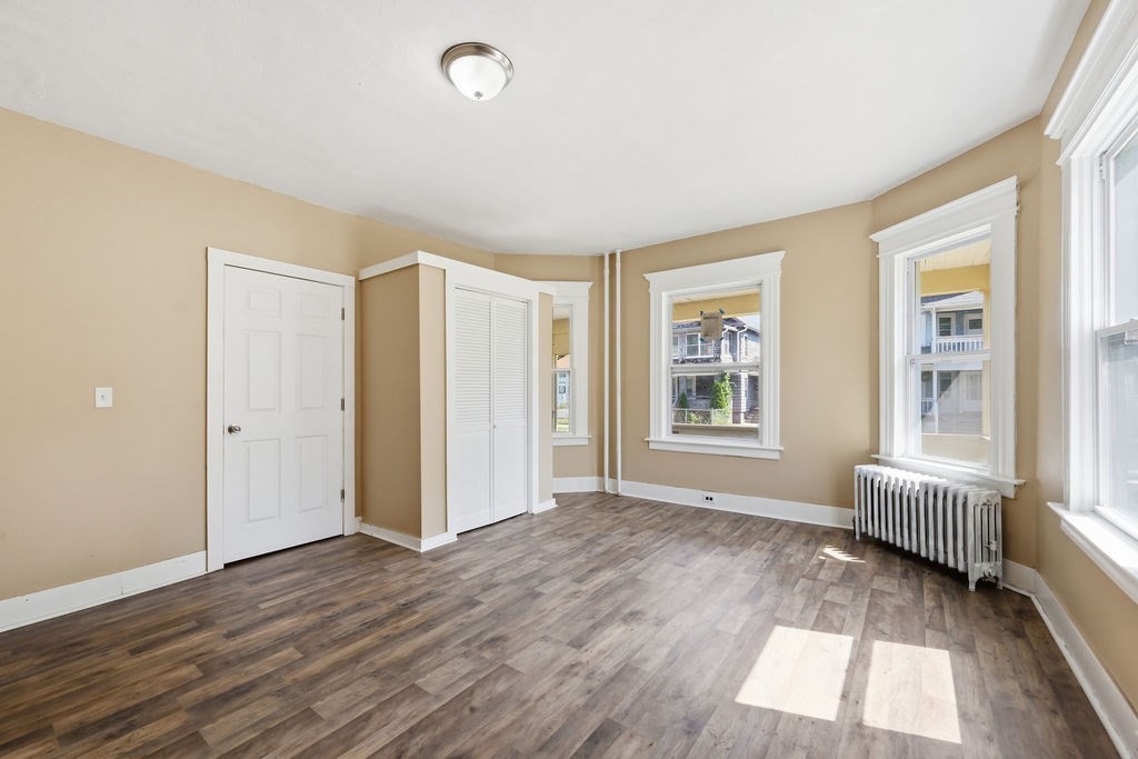 282 White Street Springfield, MA 01108 - Photo 14 of 42