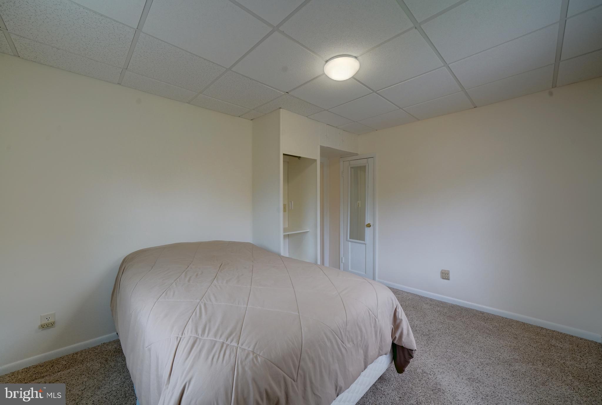 539 St Patrick Road Baltimore, MD 21206 - Photo 20 of 33 Bedroom features multi windows & built in shelving