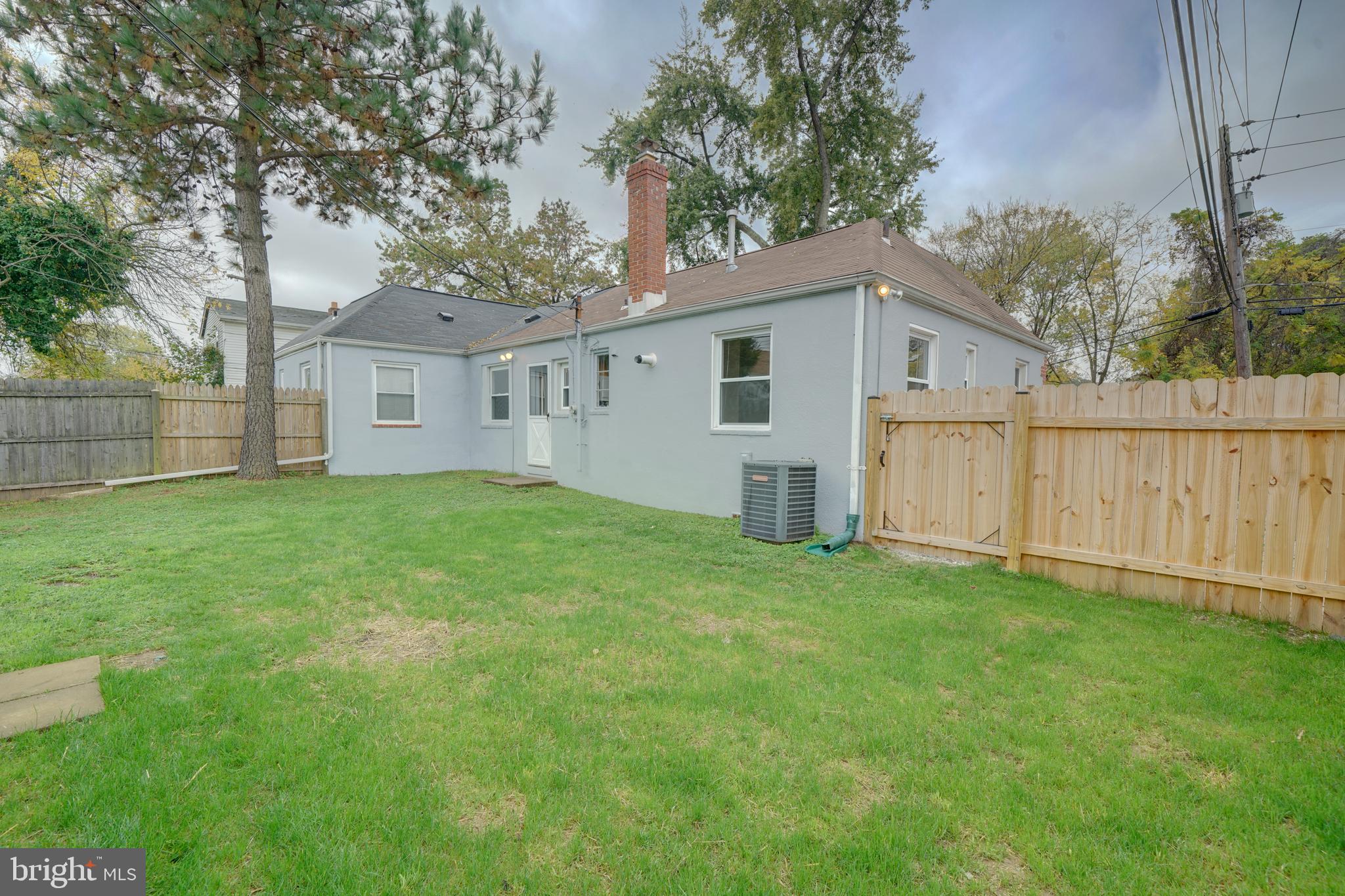 539 St Patrick Road Baltimore, MD 21206 - Photo 28 of 33 Plenty of space for yard games and BBQs