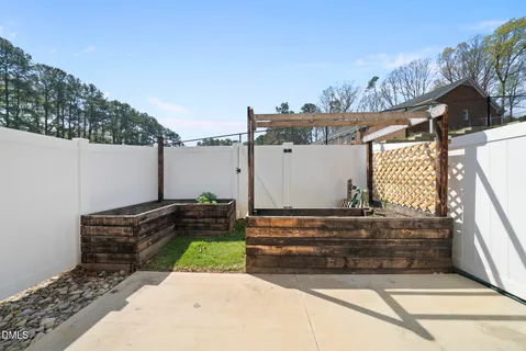 $515,000 | 5611 Johnson Woods Court, Raleigh, NC 27609