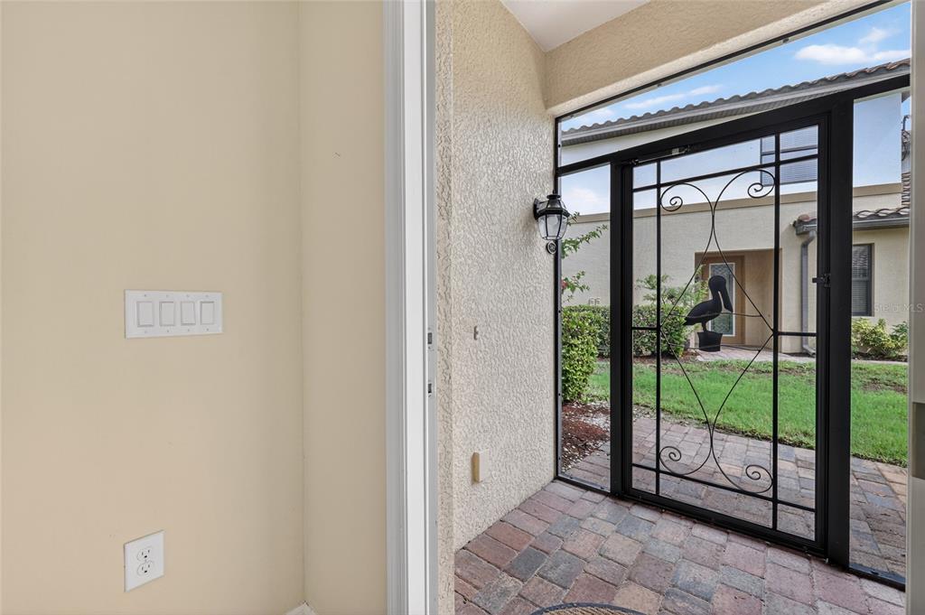 20151 Ragazza Circle, Unit 102 Venice, FL 34293 - Photo 4 of 45