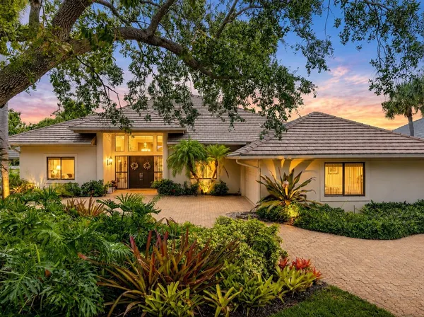 $1,100,000 | 6460 Southeast Winged Foot Drive, Stuart, FL 34997