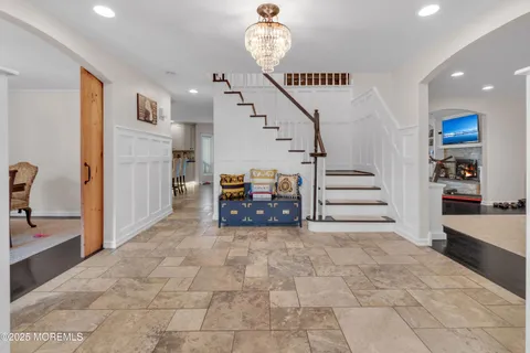 a view of entryway and hall