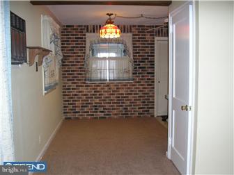 435 Manor Road Hatboro, PA 19040 - Photo 6 of 8 Dining Room