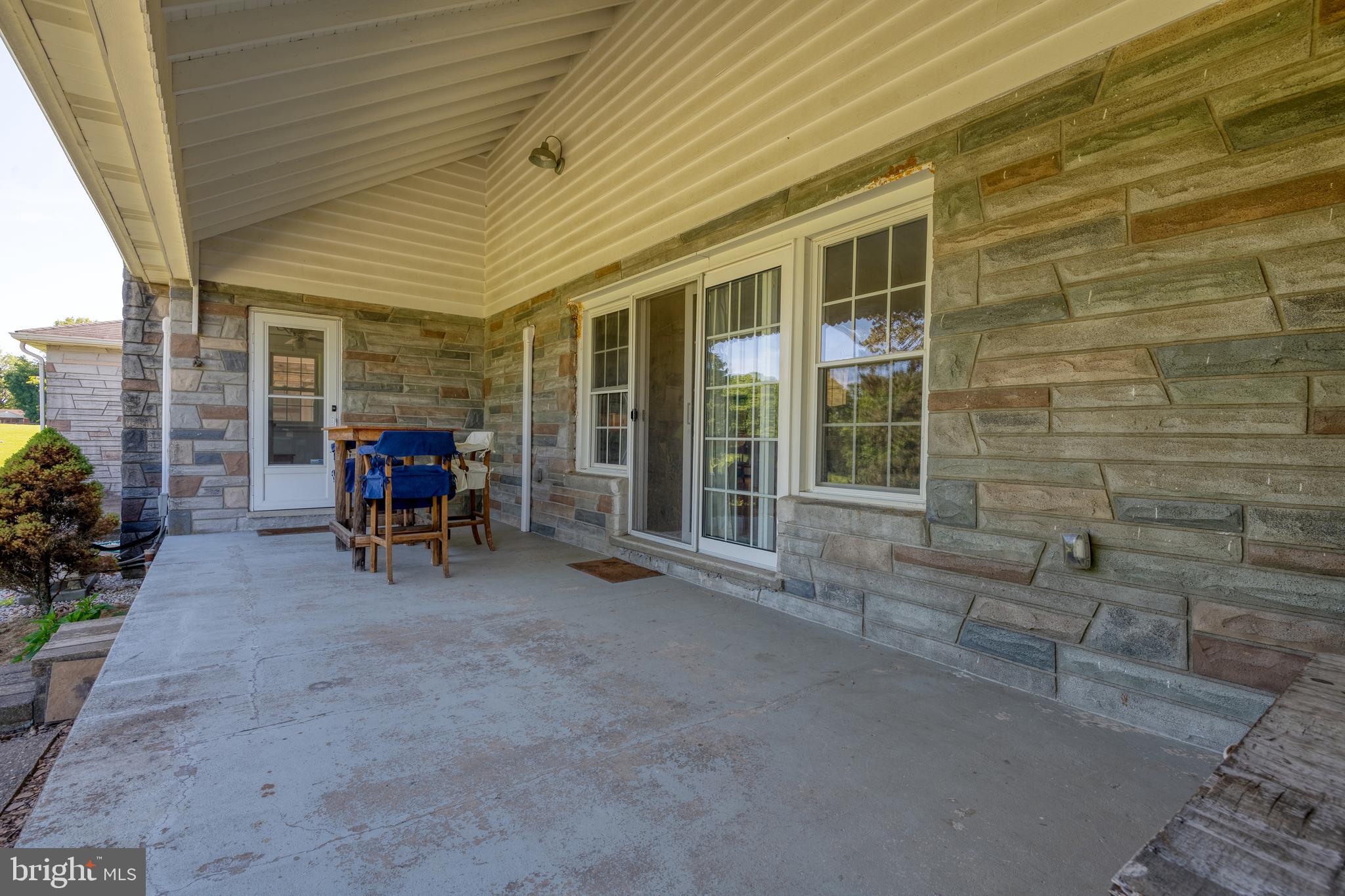 78 Grandview Road Hummelstown, PA 17036 - Photo 35 of 41 Entertain with flair in this outdoor living space