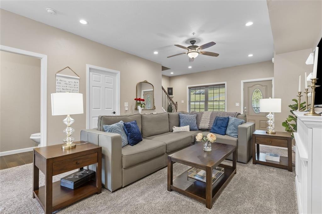 303 Wineberry Ridge Court Irwin, PA 15642 - Photo 17 of 35