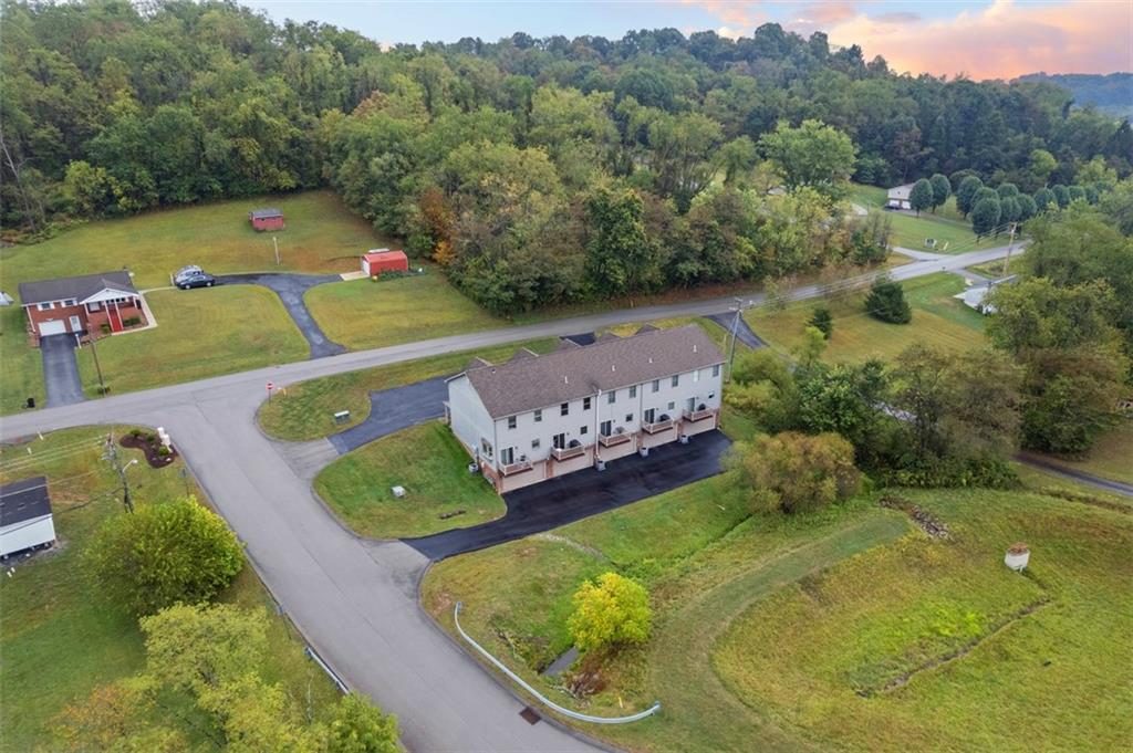 303 Wineberry Ridge Court Irwin, PA 15642 - Photo 8 of 35