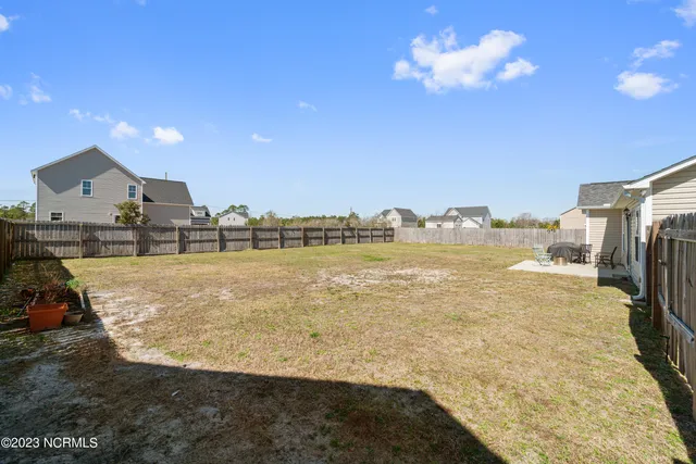 $1,595 | 202 Chestwood Drive, Hubert, NC 28539